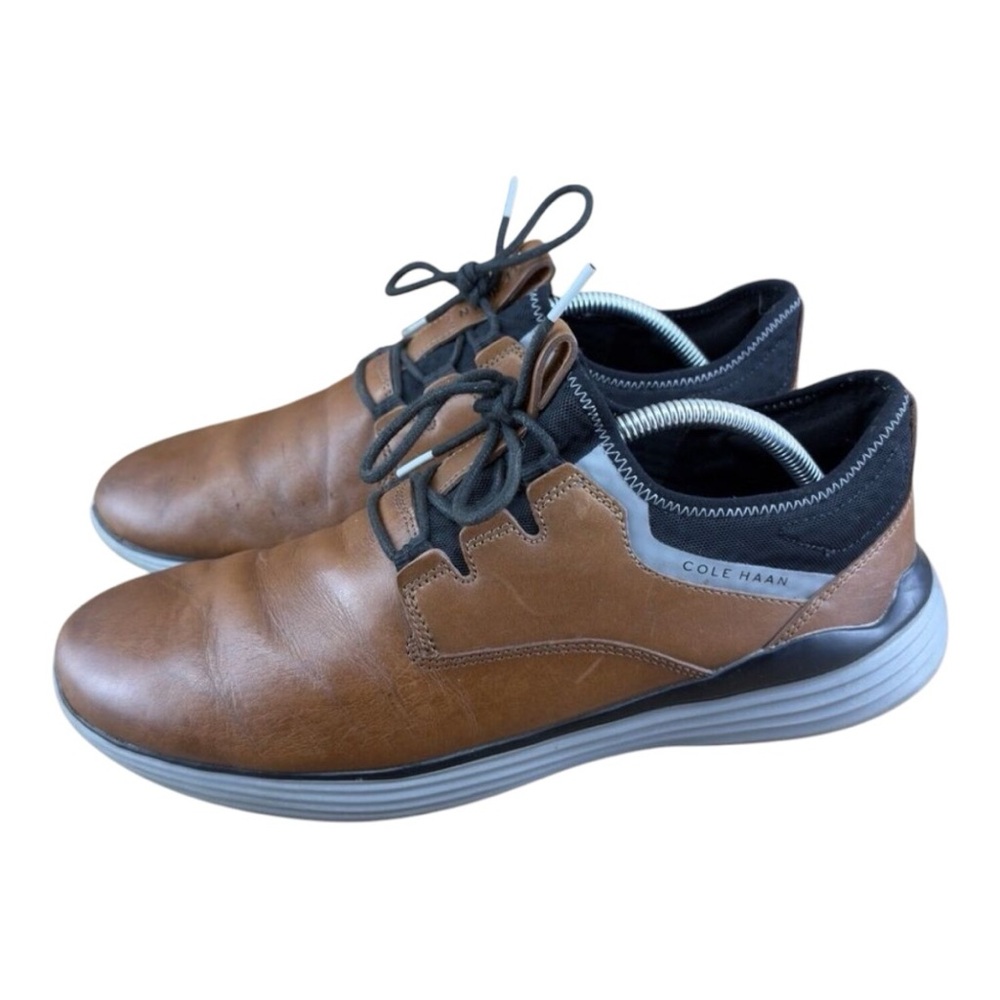 Cole Haan Men's Size 10.5M  Grand Sport Plain Toe Lace Up Sneaker  Brown